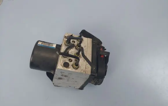 Volkswagen PASSAT B6 ABS Pump 3C0614095P