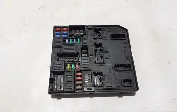 Renault Talisman Fuse module 284B63349R