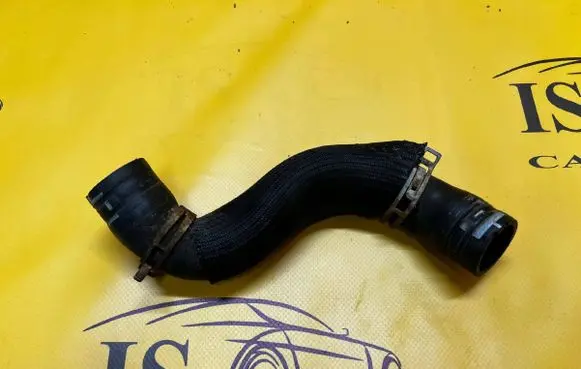 Dacia Duster II Engine coolant pipe/hose 215017512R