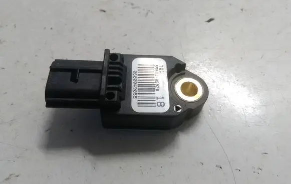 Toyota Verso Airbag deployment crash/impact sensor 8983105020