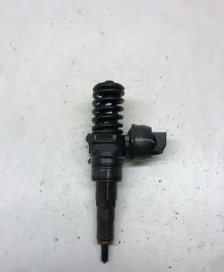Seat Altea Fuel injector 038130073AG 0414720215