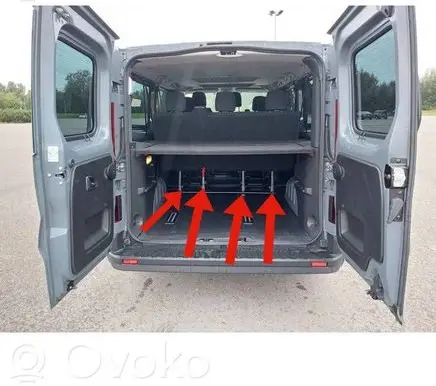 Renault Trafic II (X83) Rear seat rail trim cover