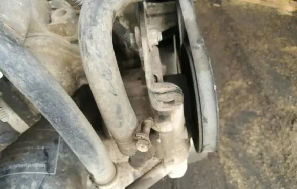 Nissan Primera Power steering pump 7691332117