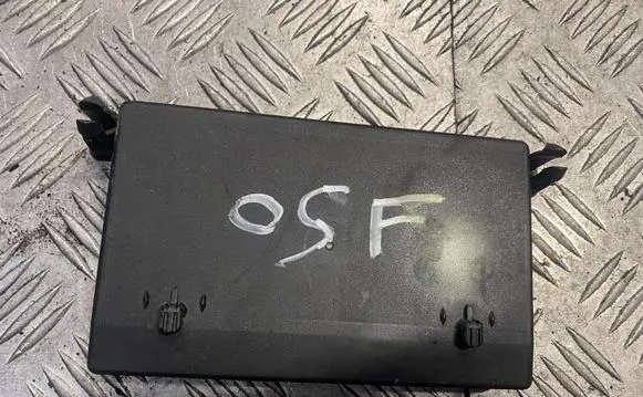 Mercedes-Benz Vito Viano W639 Door control unit/module 6398201226
