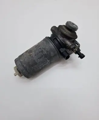 Opel Monterey Fuel filter housing 