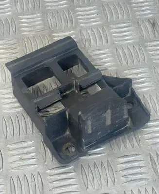 Mercedes-Benz Sprinter W906 Front bumper mounting bracket A9068850163