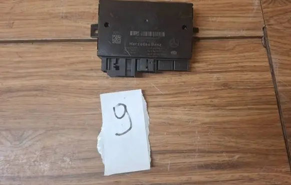 Mercedes-Benz GLS X166 Tow bar trailer control unit/module A1669004417