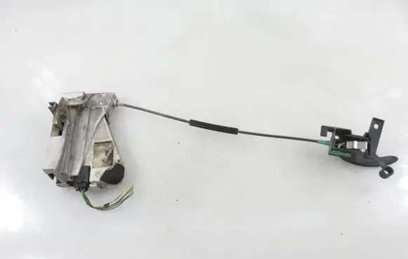 Volkswagen Sharan Rear door lock 98BG220A20DD