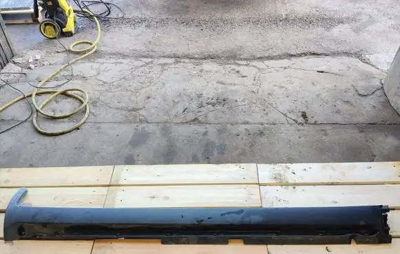 Volvo XC70 Sill 09190882 BR0RW 8620138