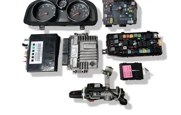 Opel Antara Engine ECU kit and lock set 25184894 25192581