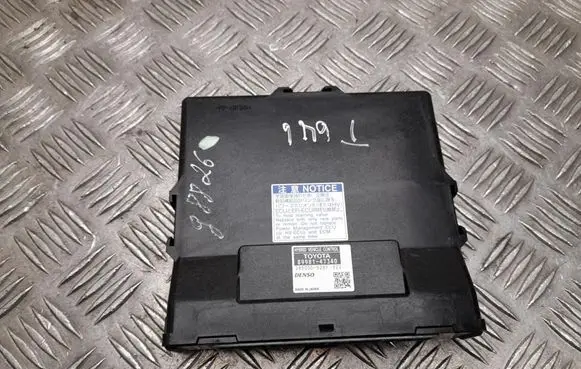 Toyota Prius+ (ZVW40) Other control units/modules 8998147340