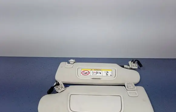 Ford Mondeo MK V Sun visor 