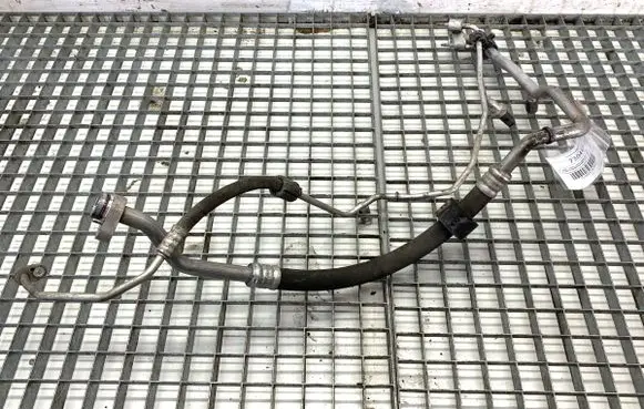 Air conditioning (A/C) pipe/hose