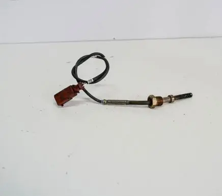 Volkswagen Polo Oil temperature sensor 03G906088AC
