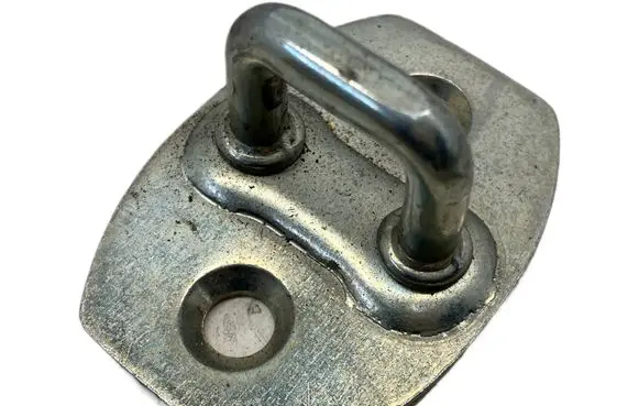 Toyota Yaris Front door lock loop/hook striker 