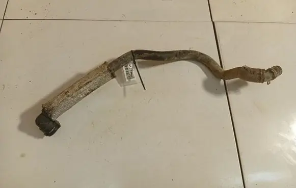 Volvo S40 Engine coolant pipe/hose
