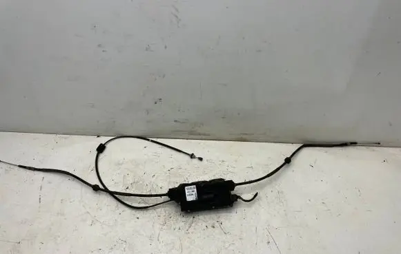 BMW X6 E71 Hand brake/parking brake motor 6850289