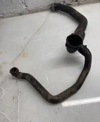Mercedes-Benz S C217 Engine coolant pipe/hose A2225015700 KPK667065A1P3 8DBL6254