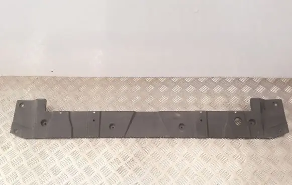 Front bumper skid plate/under tray