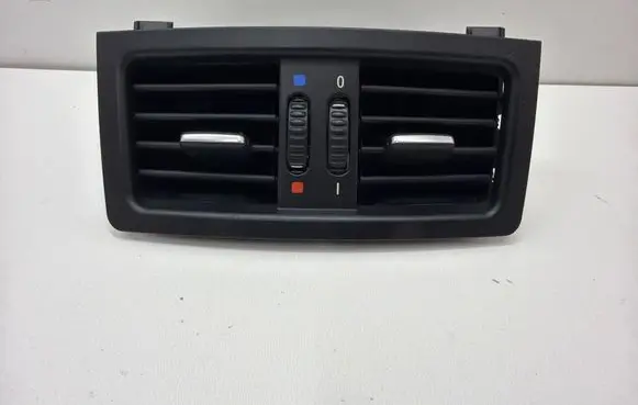 BMW 5 E60 E61 Rear air vent grill 7129556 6932023 6932024