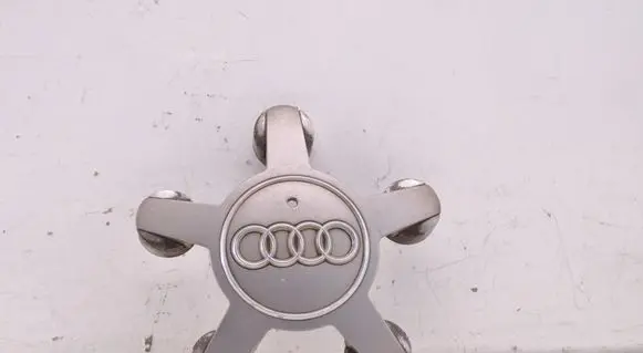 Audi Q5 SQ5 8R Original wheel cap 4F0601165N