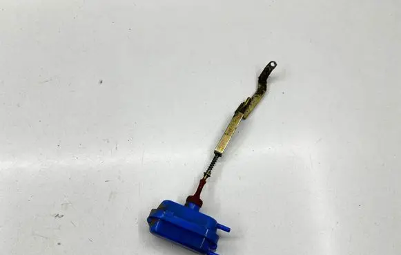 Mercedes-Benz W123 Tailgate/trunk/boot lock/catch/latch