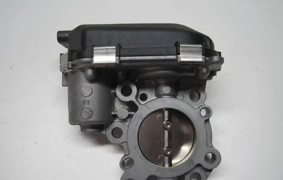 Alfa Romeo Junior Throttle body valve 9833200280 98359L01