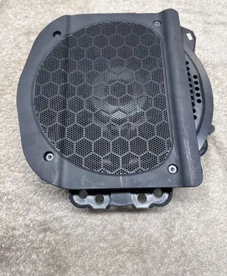 BMW XM Subwoofer speaker 2622510 20954810 8948013301C