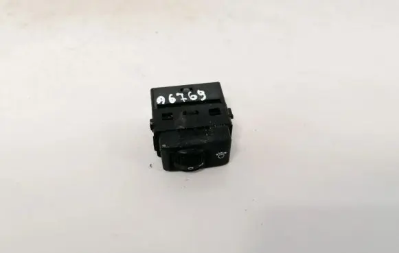 Nissan X-Trail T30 Headlight level height control switch pa66gf30