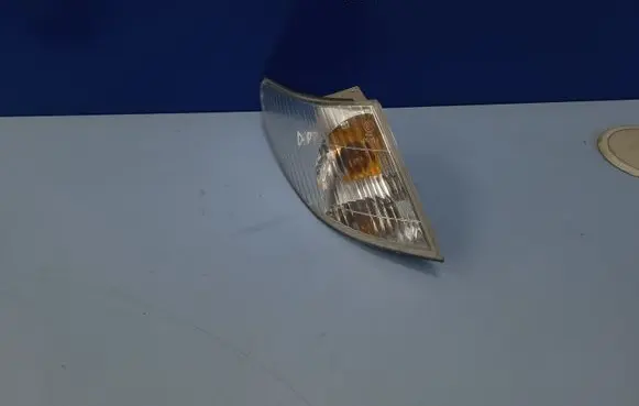 Front indicator light