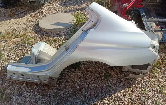 BMW 6 F06 Gran coupe Rear quarter panel 