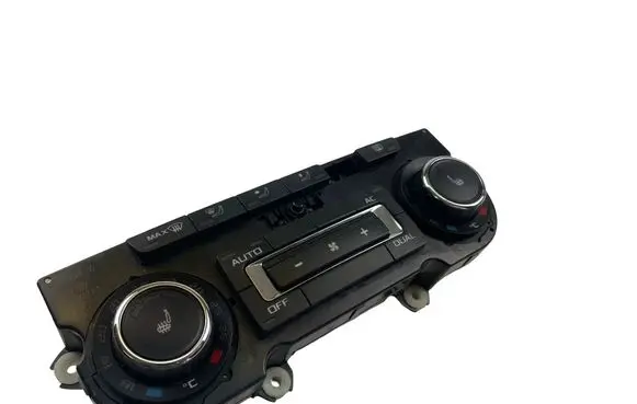 Skoda Superb B6 (3T) Interior fan control switch 3T0907044AS
