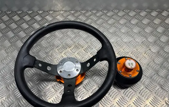 Nissan 350Z Steering wheel 