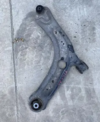 Volkswagen Tiguan Front control arm