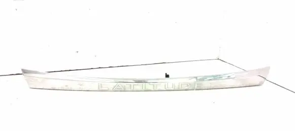 Renault Latitude (L70) Trunk door license plate light bar 8200076256F