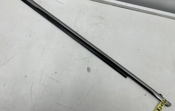 Mazda CX-5 II Rear door glass trim molding 