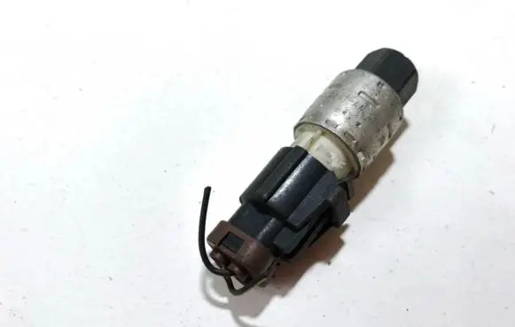 Air conditioning (A/C) pressure sensor