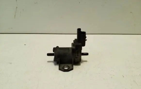 Valve vacuum
