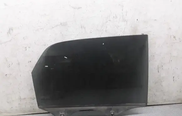 KIA Sportage Rear door window glass