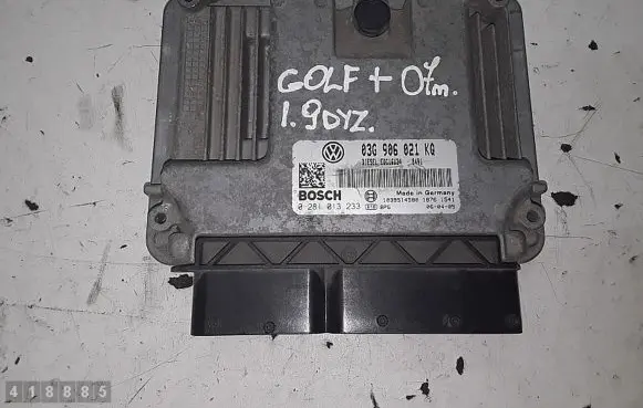 Volkswagen Golf V Engine control unit/module
