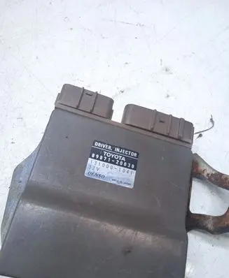 Toyota Avensis Verso Fuel injection control unit/module 8987120030