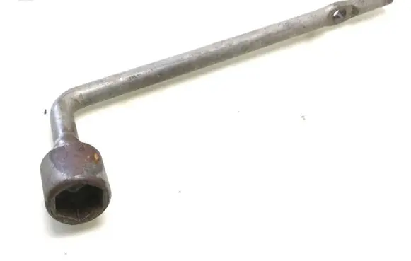 Toyota Corolla E120 E130 Wheel nut wrench 