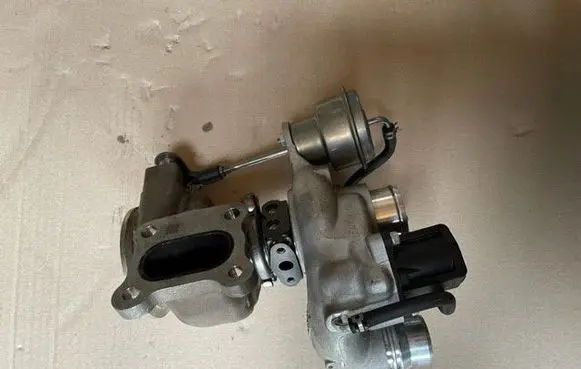 Opel Astra K Turbo 49180-04052-T