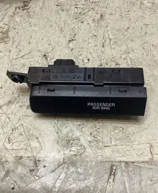 KIA Sportage Passenger airbag on/off switch 95960F1710 F71000215