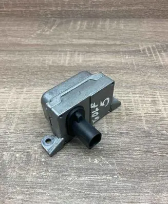 Volkswagen Touran I ESP acceleration yaw rate sensor 1K0907655B