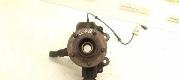 Ford C-MAX I Front wheel hub 3M51-3K170 3M51T-2B325