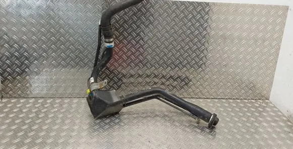 Fuel tank filler neck pipe