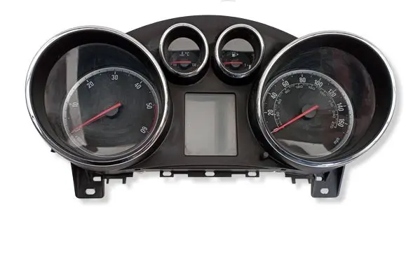 Opel Astra J Speedometer (instrument cluster) 13338432