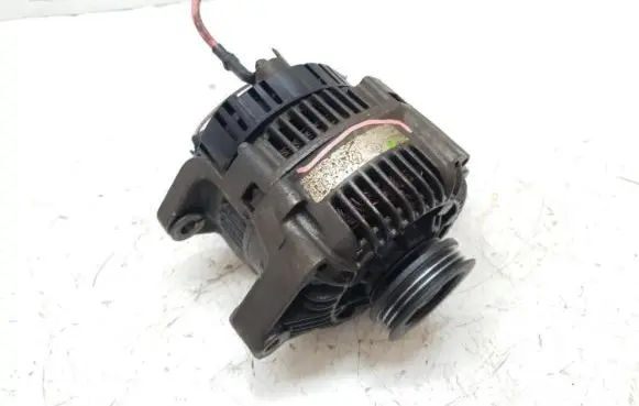 Renault Scenic I Generator/alternator 2541985A