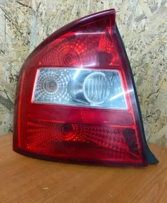 KIA Cerato Rear/tail lights 924012f0
